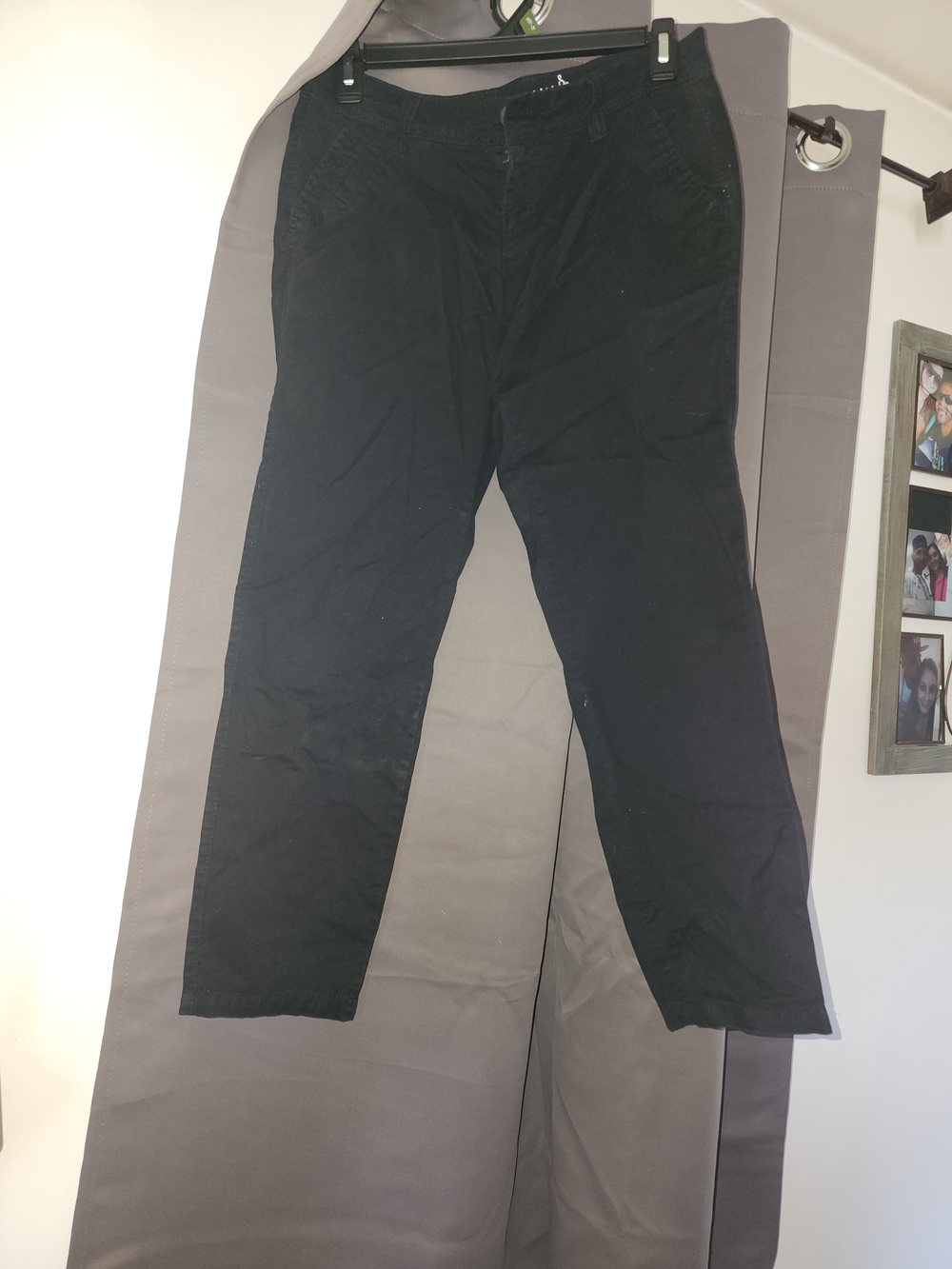 Old Navy Black Chinos - Straight Fit